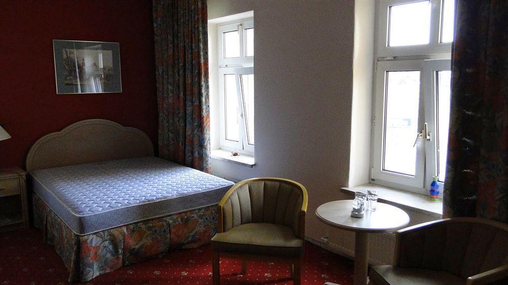 Hotel Dallgow Εξωτερικό φωτογραφία