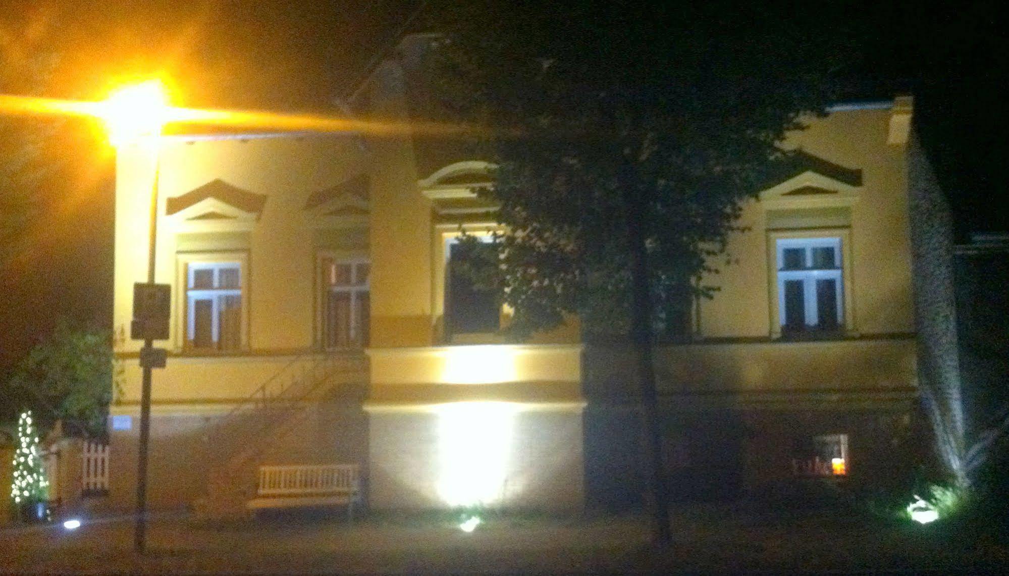 Hotel Dallgow Εξωτερικό φωτογραφία