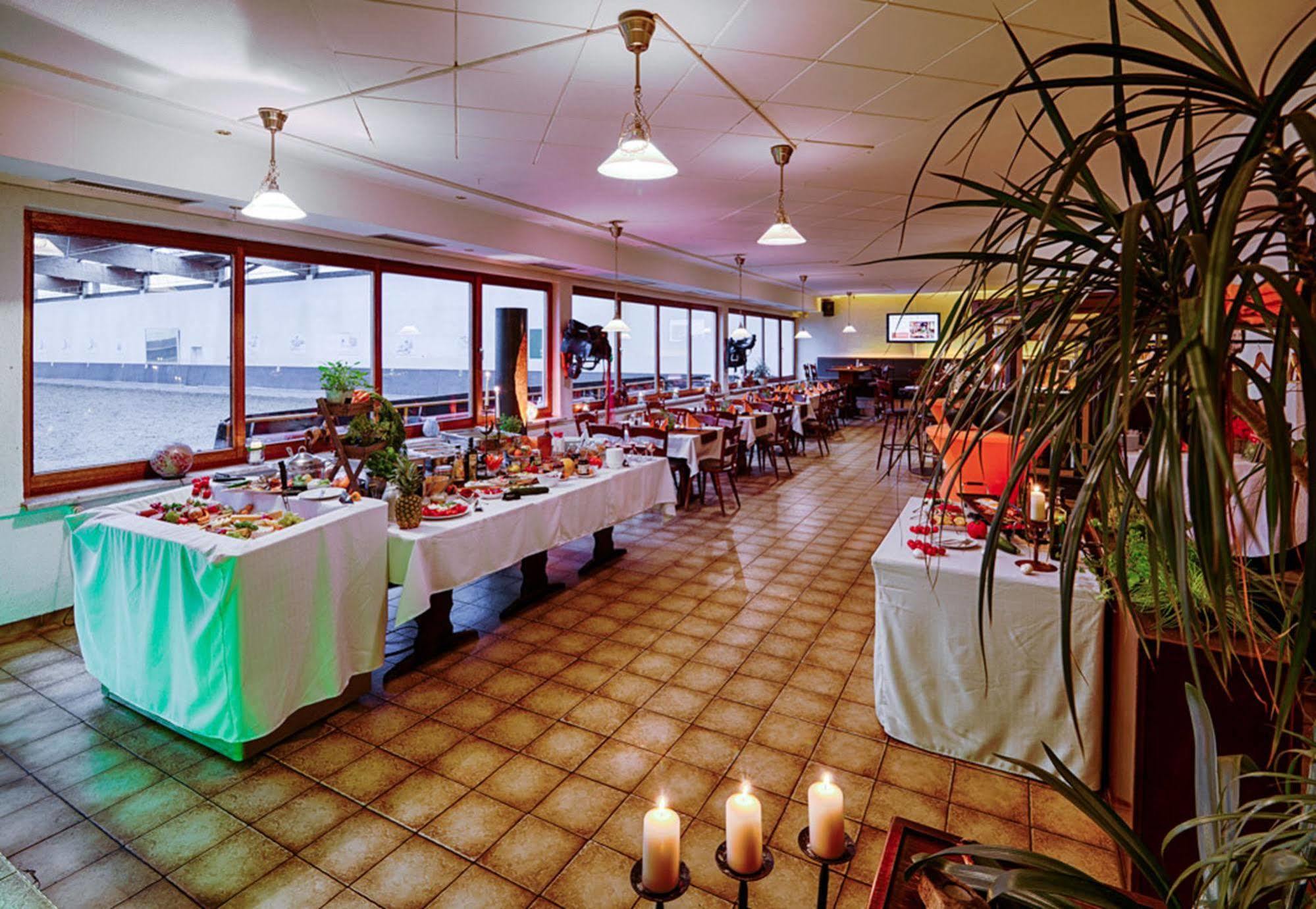 Hotel Dallgow Εξωτερικό φωτογραφία